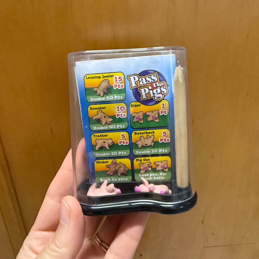 Pass The Pigs The Classic Party Game Winning Moves Travel Dice Game Complete